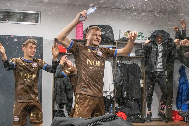 杯第二轮的 杯第二轮的